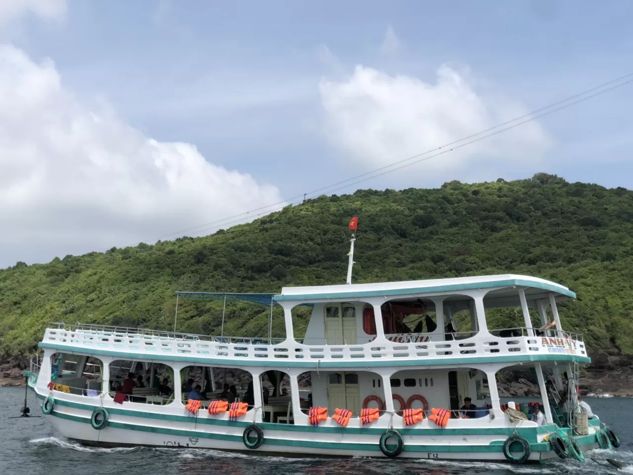 Dịch Vụ Cho Thuê Cano & Tàu Câu Phú Quốc
